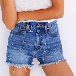 Madewell Perfect Jean Shorts Daisy Embroidery High Rise Raw Hem Sz 28